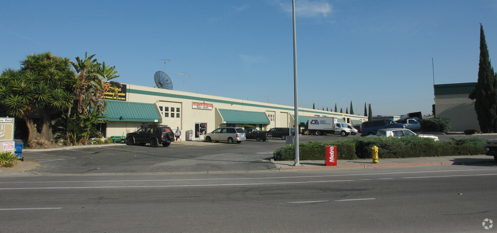 Primary Photo Of 406-499 Reynolds Cir, San Jose Warehouse For Lease