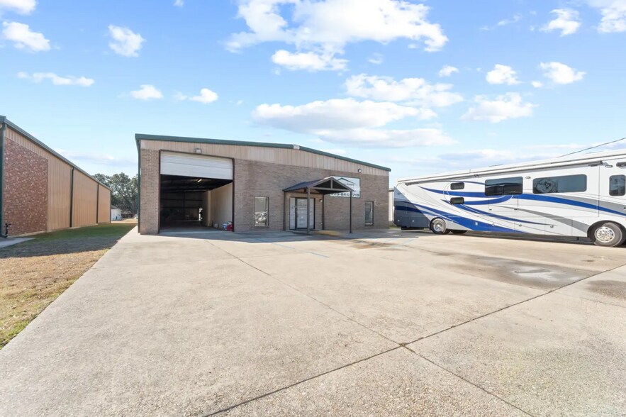 Primary Photo Of 1123 E Highway 30, Gonzales Industrial For Sale