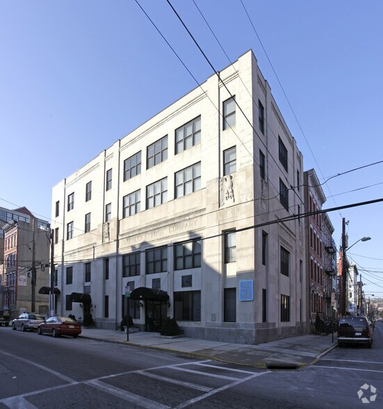 Primary Photo Of 328-330 Grand St, Hoboken Medical For Lease