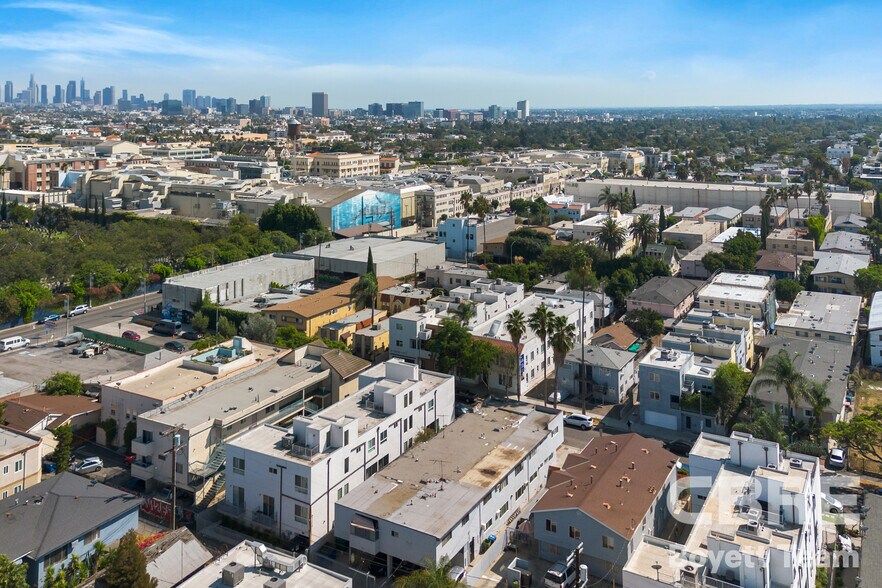 More Photos Of 5933 Barton Ave, Los Angeles Apartments For Sale