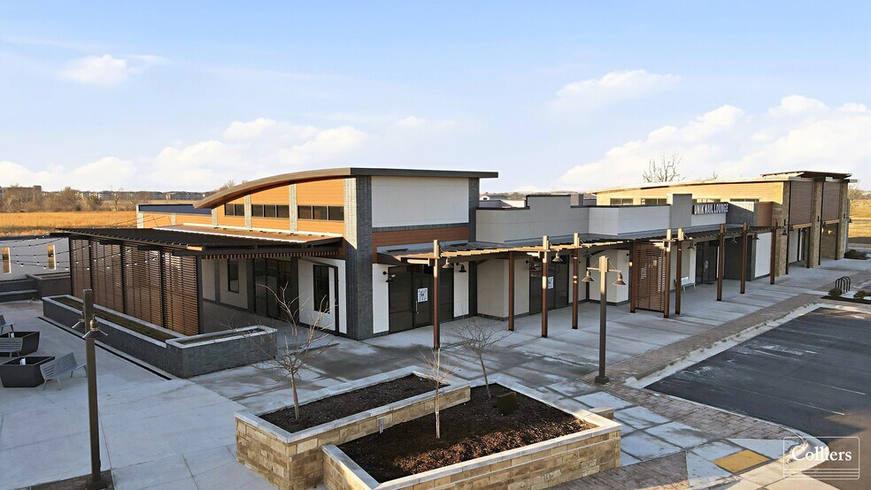 More Photos Of 5653 Gateway Ave, Springdale General Retail For Lease