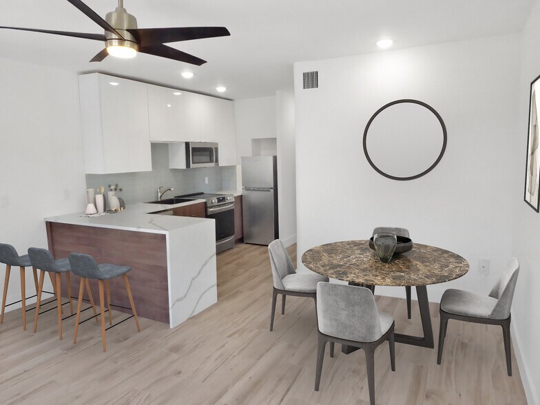 More Photos Of 1000 7th St, Miami Beach Apartments For Sale