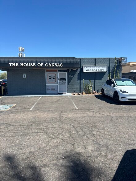More Photos Of 5541 N 59th Ave, Glendale Service For Lease