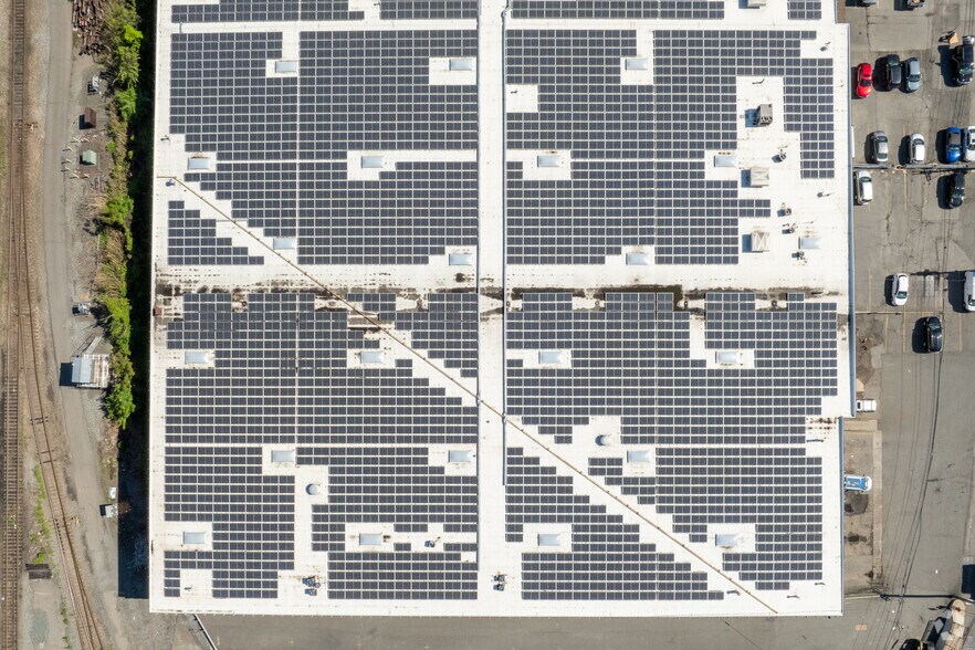 More Photos Of 7001 Anpesil Dr, North Bergen Warehouse For Lease