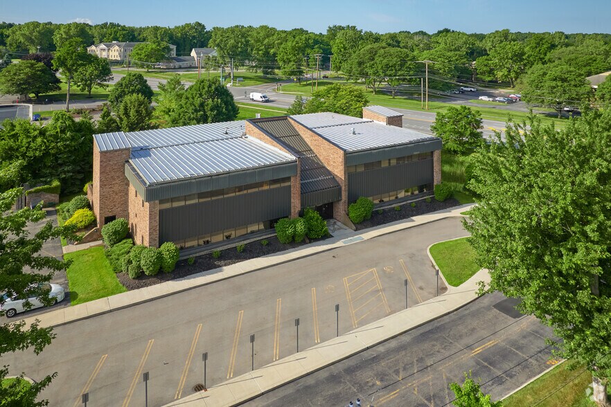 More Photos Of 1170 Pittsford-Victor Rd, Pittsford Office For Sale