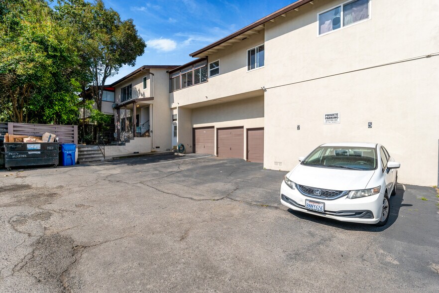 More Photos Of 14007 Moorpark St, Sherman Oaks Apartments For Sale