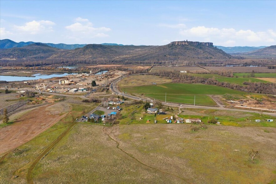 More Photos Of 7505 Blackwell rd, Central Point Land For Sale