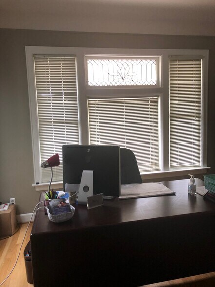 More Photos Of 111 Cass Ave, Mount Clemens Office For Sale