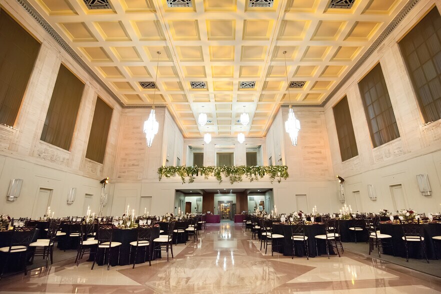 More Photos Of 120 W 2nd St, Dayton Office For Lease