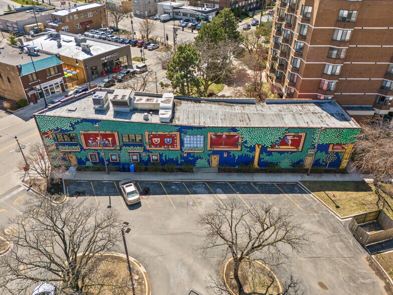 More Photos Of 7924 Lincoln Ave, Skokie Freestanding For Sale