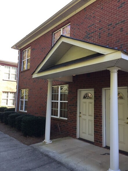 More Photos Of 11539 Park Woods Cir, Alpharetta Office For Lease