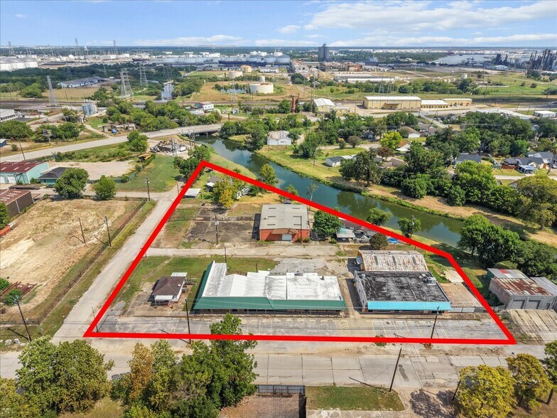 More Photos Of 704 W Shaw Ave, Pasadena Land For Sale