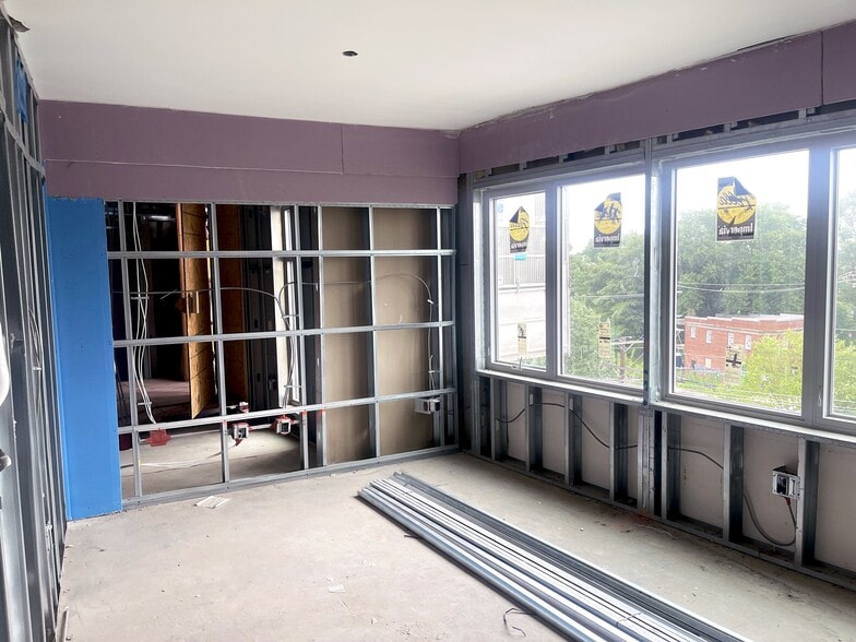 More Photos Of 4620 Wisconsin Ave NW, Washington Apartments For Sale