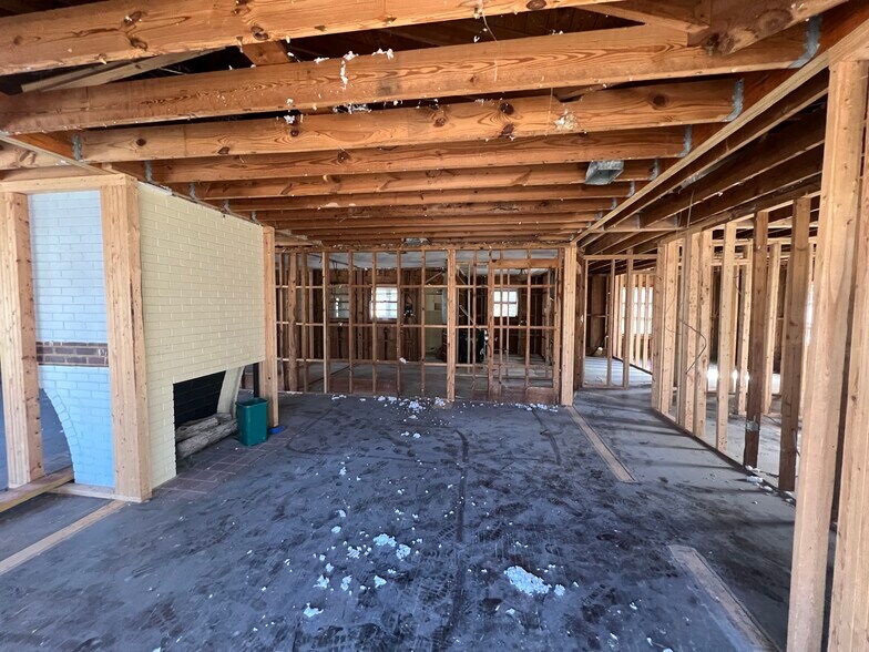 More Photos Of 20230 Main St, Cornelius Apartments For Sale