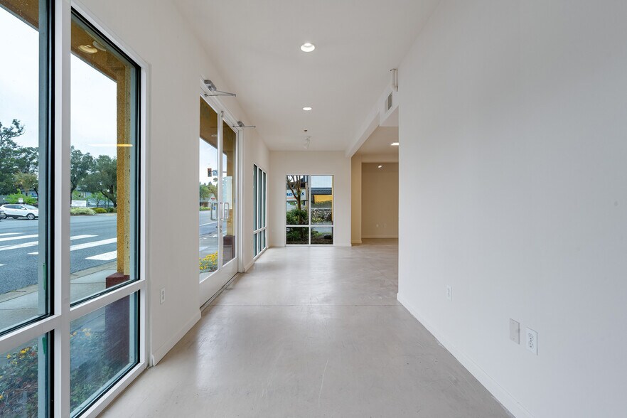 More Photos Of 19230 Sonoma Hwy, Sonoma General Retail For Lease