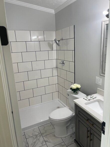 More Photos Of 10137 W HWY 30, Wanatah Flex For Sale