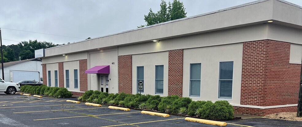 Primary Photo Of 401 Main St, Rich Square Warehouse For Sale