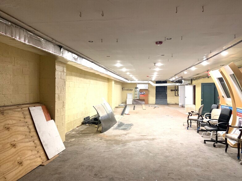More Photos Of 470-472 Westbury Ave, Carle Place General Retail For Sale
