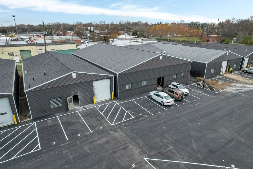 More Photos Of 572 S Nelson Rd, Columbus Unknown For Lease