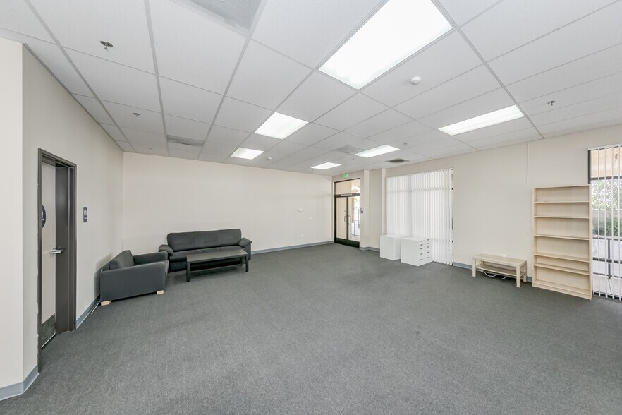 More Photos Of 1320 E Las Tunas Dr, San Gabriel Medical For Lease