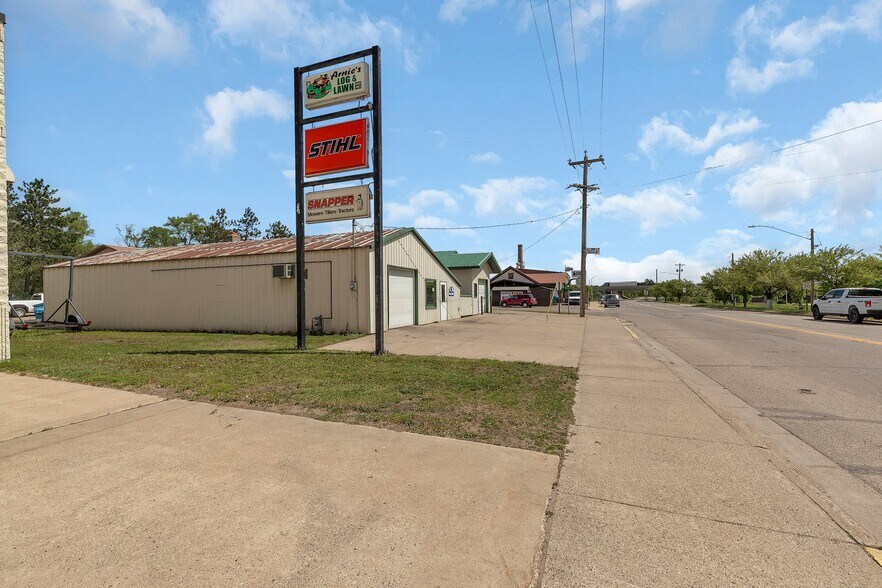 More Photos Of 245 E Main St, Rice Freestanding For Sale