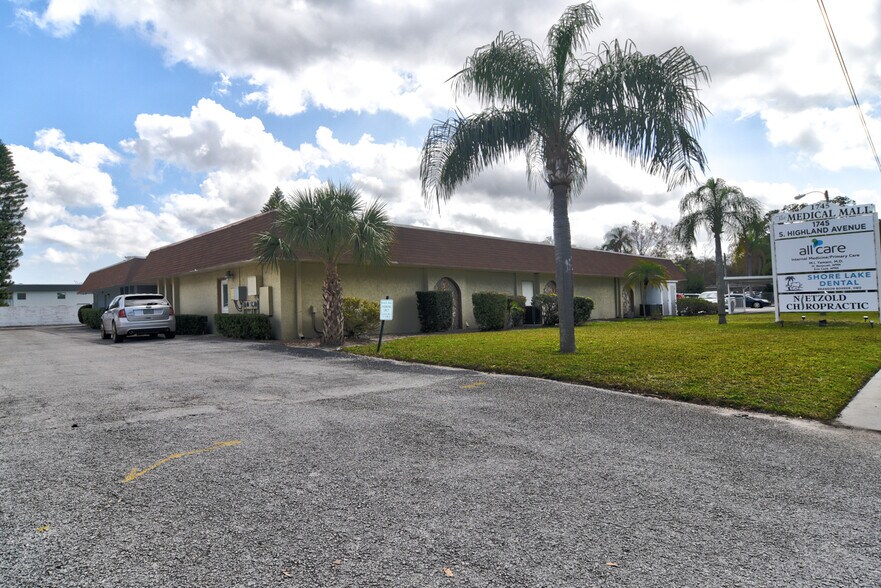 More Photos Of 1745 S Highland Ave, Clearwater Medical For Sale