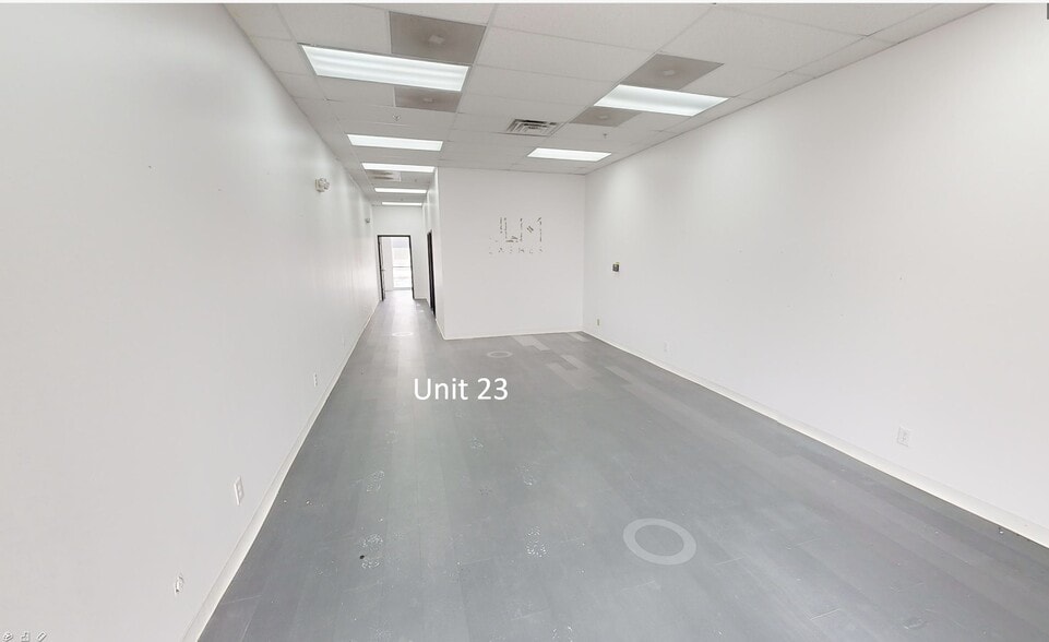 More Photos Of 858 Middle Rd, Bettendorf Unknown For Lease