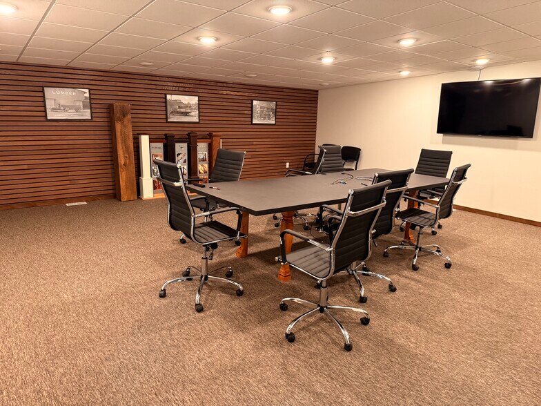 More Photos Of 5936 53rd Ave, Fargo Warehouse For Sale