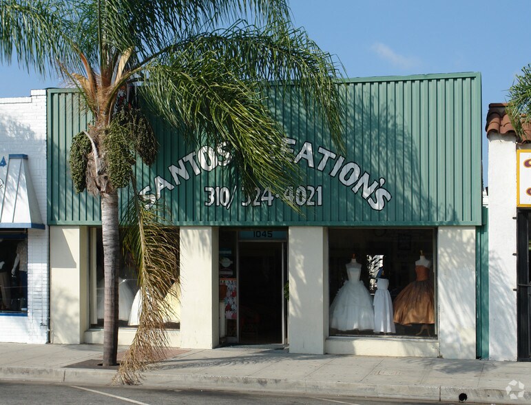 More Photos Of 1045 W Gardena Blvd, Gardena General Retail For Sale