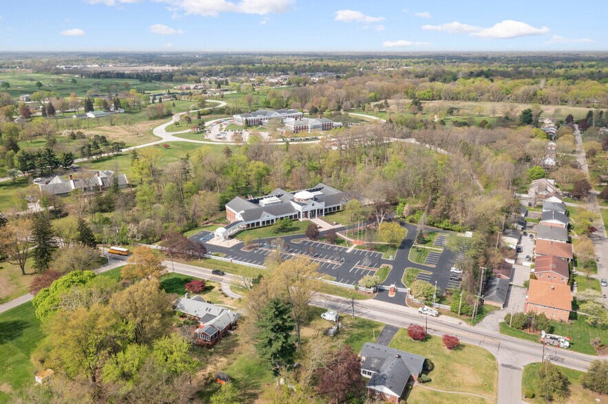 More Photos Of 1801 Richards Rd, Toledo Office For Sale