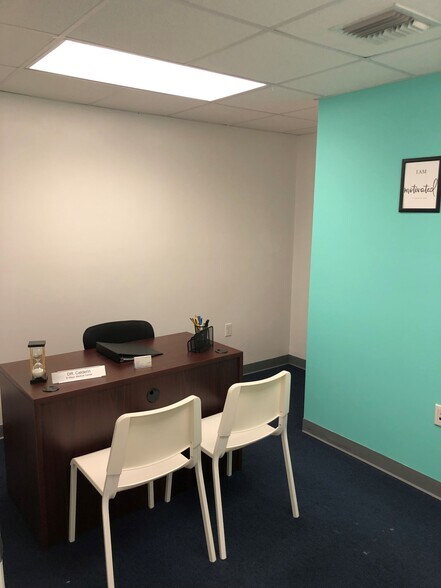 More Photos Of 16115 SW 117th Ave, Miami Showroom For Sale