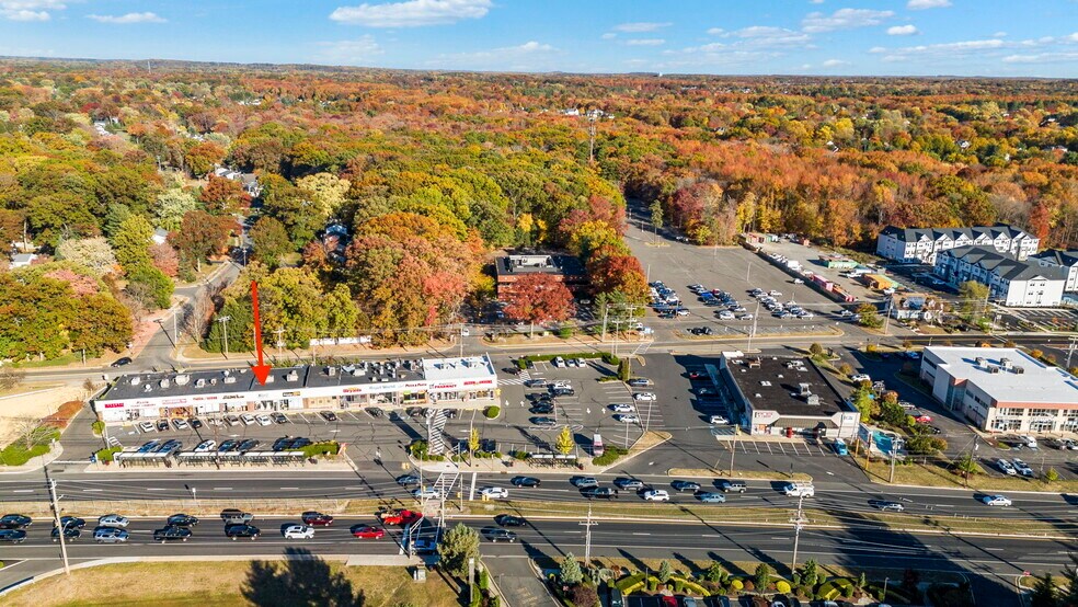 More Photos Of 356 US Highway 9, Manalapan Township Freestanding For Lease