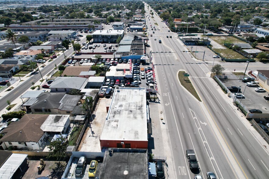 More Photos Of 4255 E 8th Ave, Hialeah Auto Repair For Lease