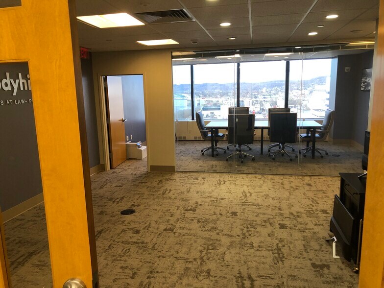 More Photos Of 707 Virginia St E, Charleston Office For Lease