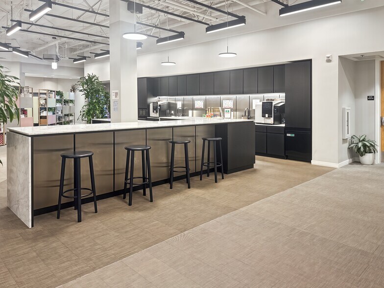 More Photos Of 1300 1st St, Napa Coworking Space