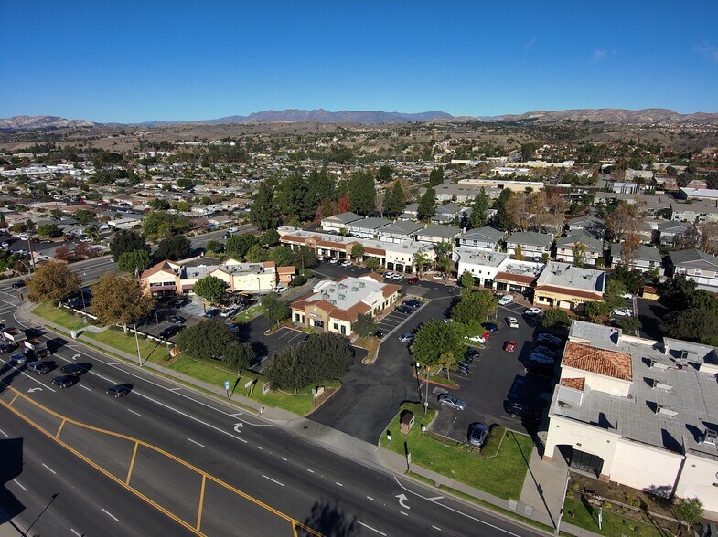 More Photos Of , Moorpark General Retail For Sale