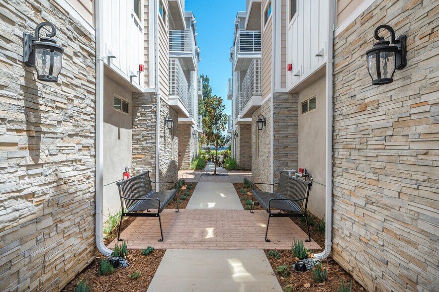 More Photos Of 2109 N White Ave, La Verne Apartments For Sale