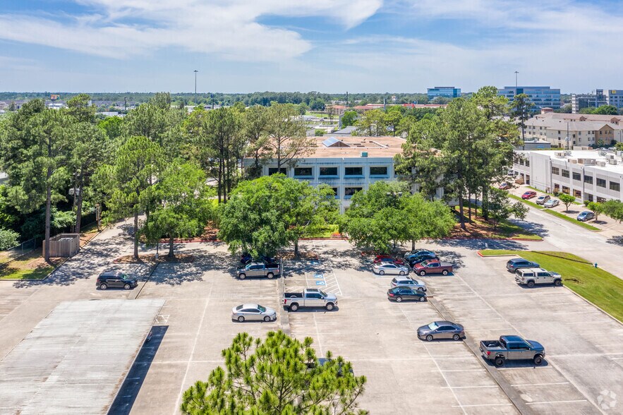More Photos Of 24900 Pitkin Rd, The Woodlands Office For Lease
