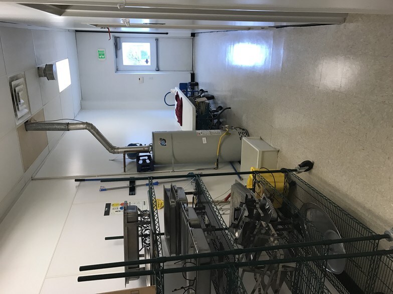 More Photos Of 1492 S 800 W, Woods Cross Office For Lease