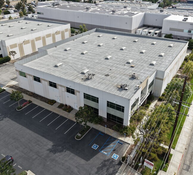 Primary Photo Of 1929 Mount Vernon Ave, Pomona Warehouse For Lease