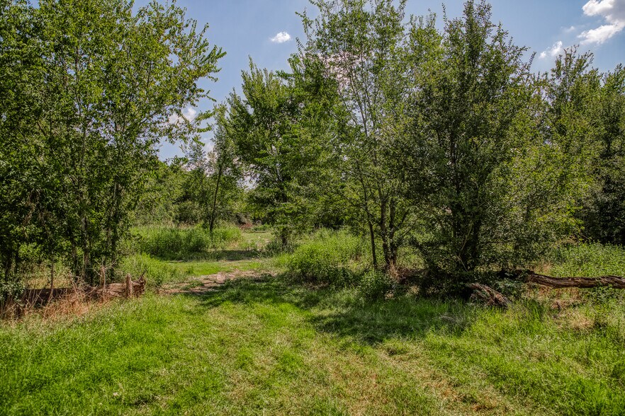 More Photos Of 3208 W State Highway 21, Bryan Land For Sale