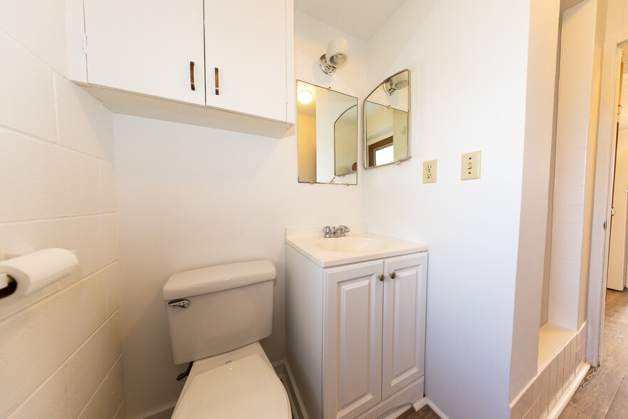 More Photos Of 1313 Ahiahi St, Honolulu Apartments For Sale