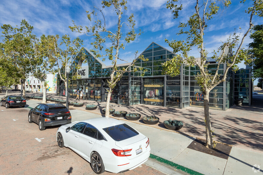 Primary Photo Of 131-195 W Center Street Promenade, Anaheim Unknown For Lease