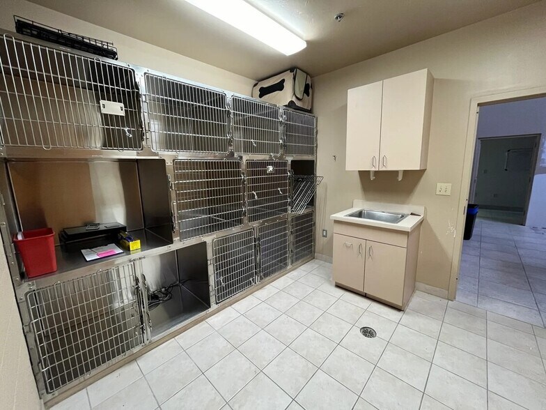 More Photos Of 11407 N Saguaro Blvd, Fountain Hills Freestanding For Sale