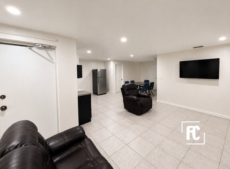 More Photos Of 1800 Okeechobee Rd, Fort Pierce Funeral Home For Sale