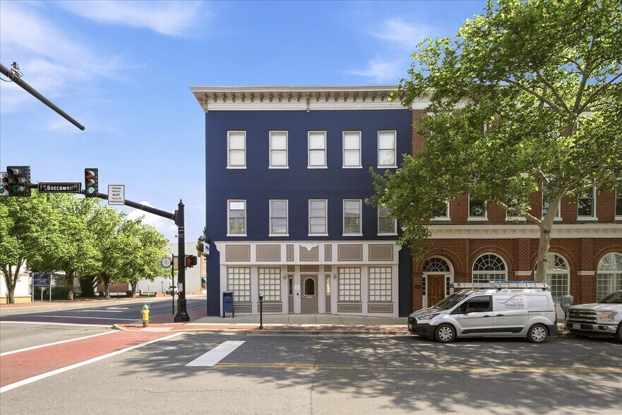 Primary Photo Of 48 W Boscawen St, Winchester Storefront Retail Office For Sale