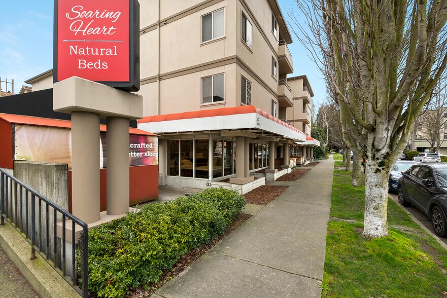 More Photos Of 41 Dravus St, Seattle Apartments For Lease