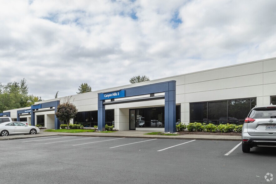 More Photos Of 22125 17th Ave SE, Bothell Showroom For Lease
