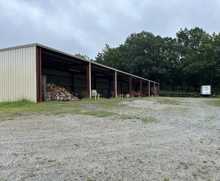 More Photos Of 514 Palmetto Dr, Simpsonville Unknown For Lease