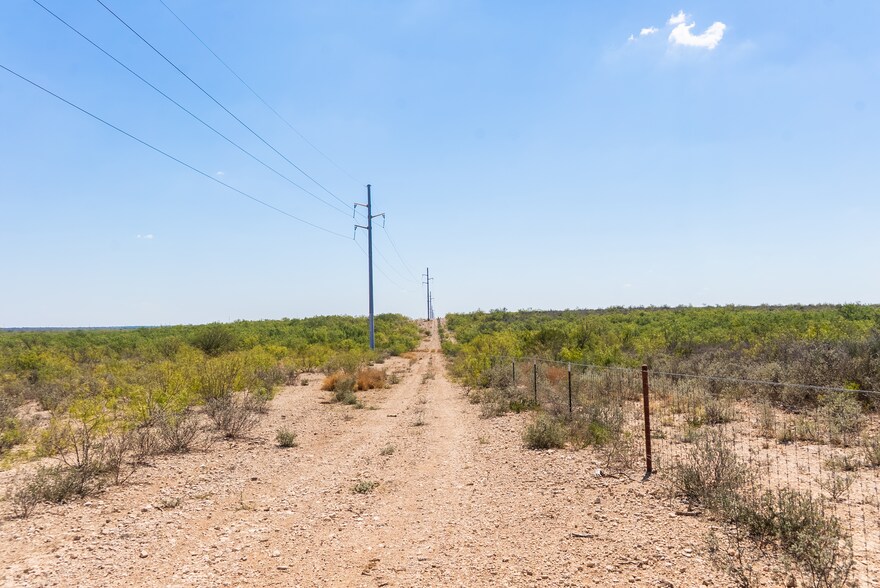 More Photos Of Rocking DC4 Ranch, Del Rio Land For Sale